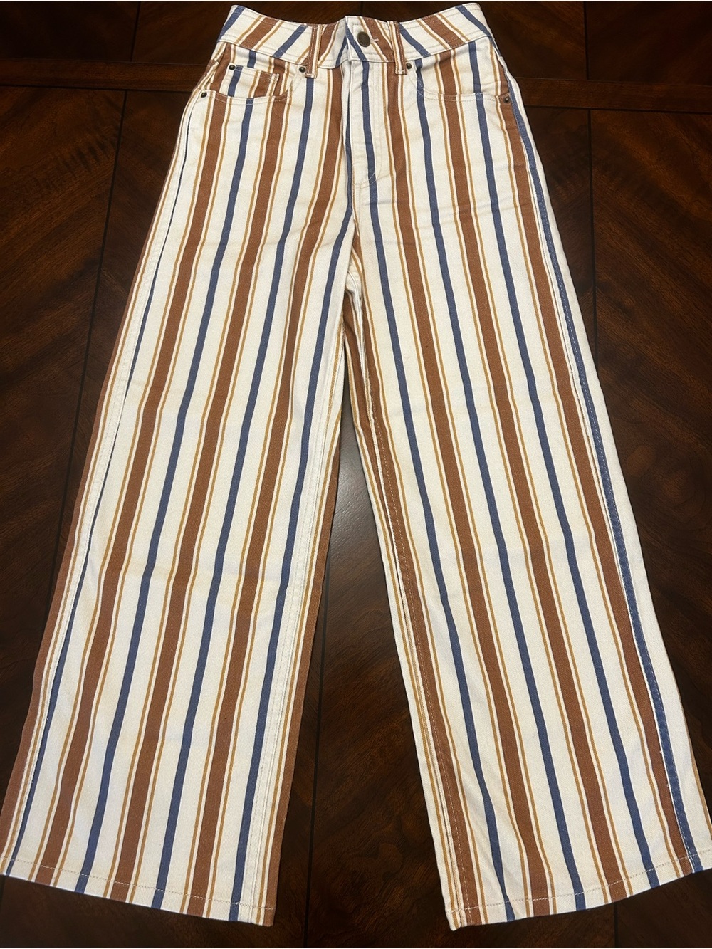 Sézane Le Crop Striped Wide-Leg Pants in Brown, Blue & White